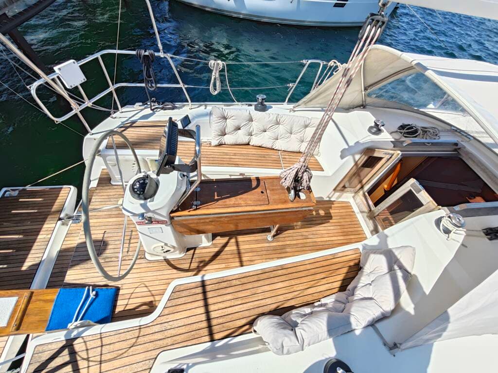Bavaria Cruiser 33