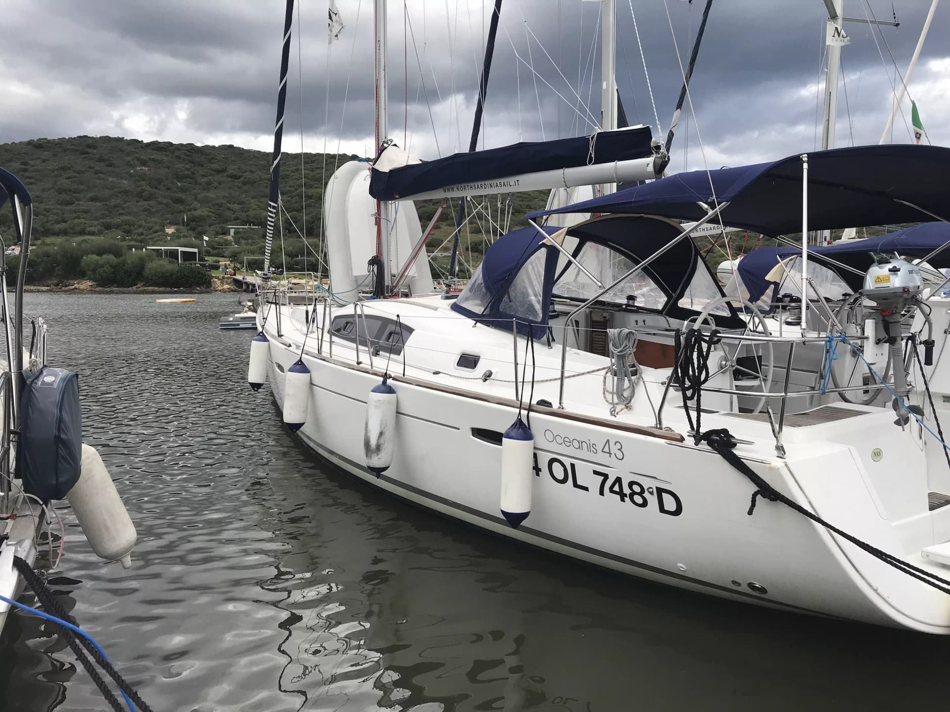 Oceanis 43