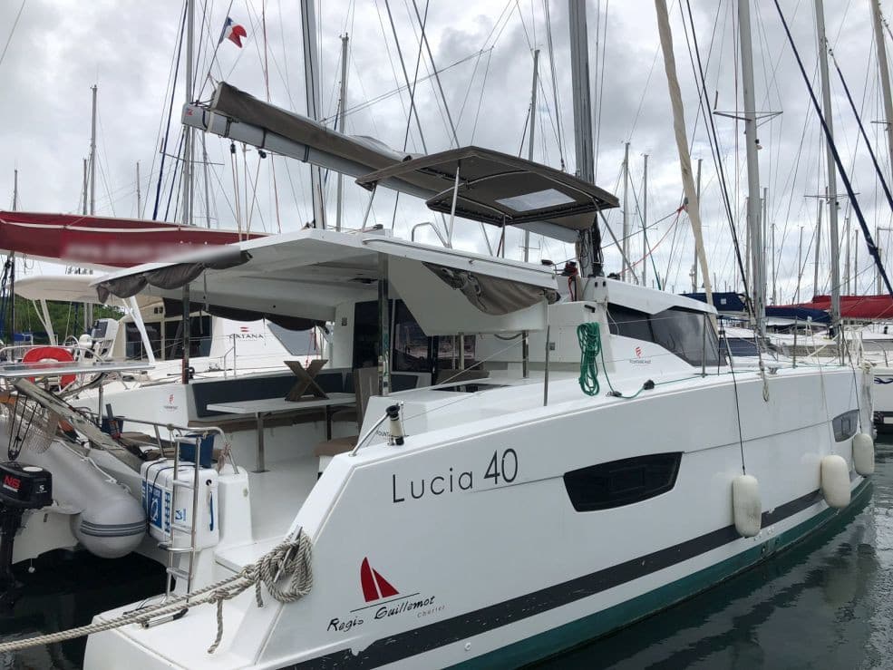 Lucia 40