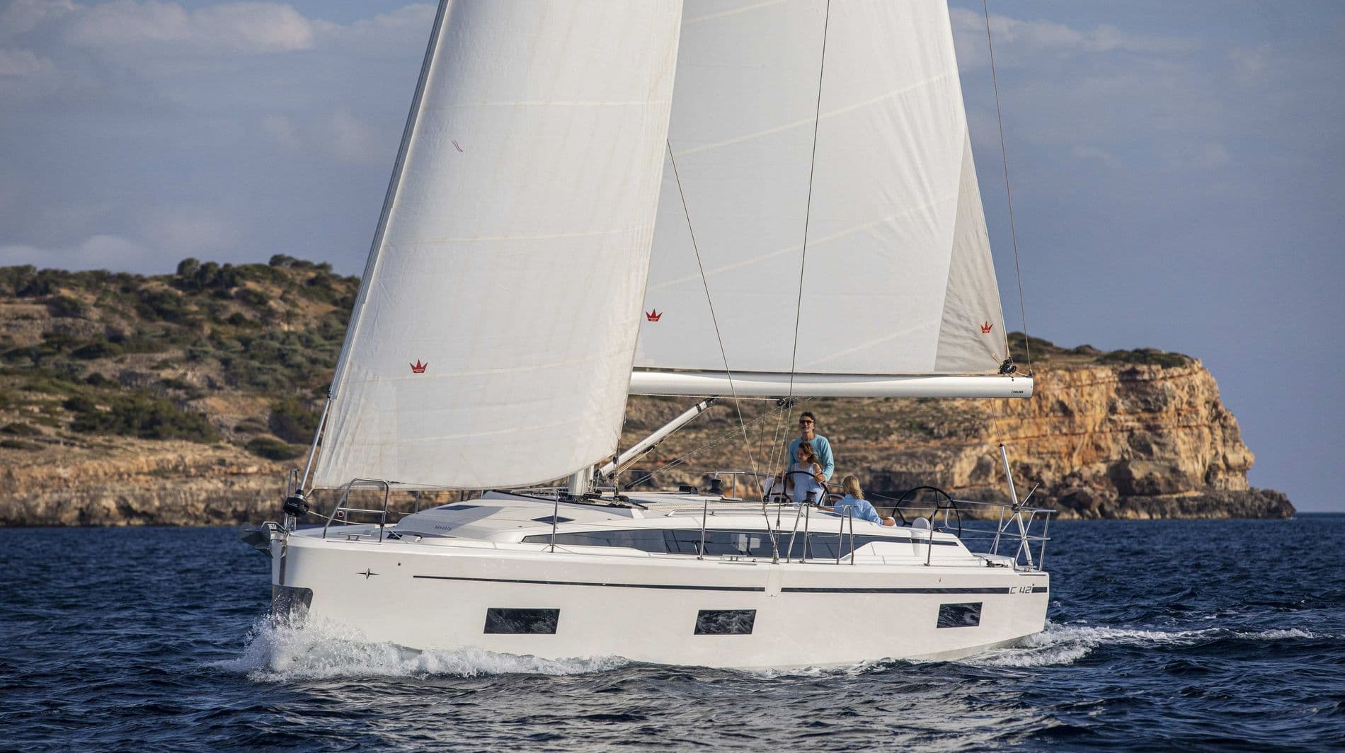 Bavaria C 42