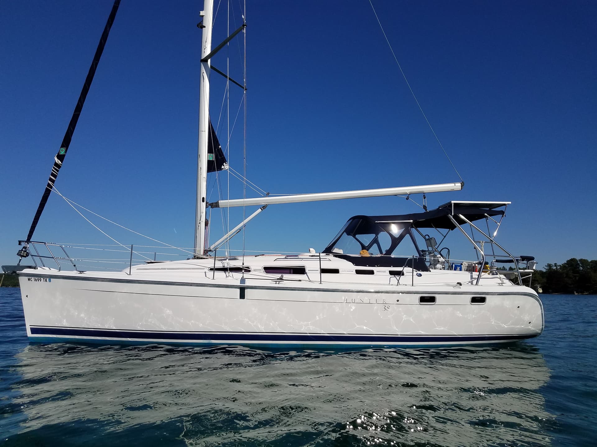 Hunter 38