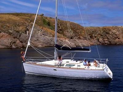Sun Odyssey 35