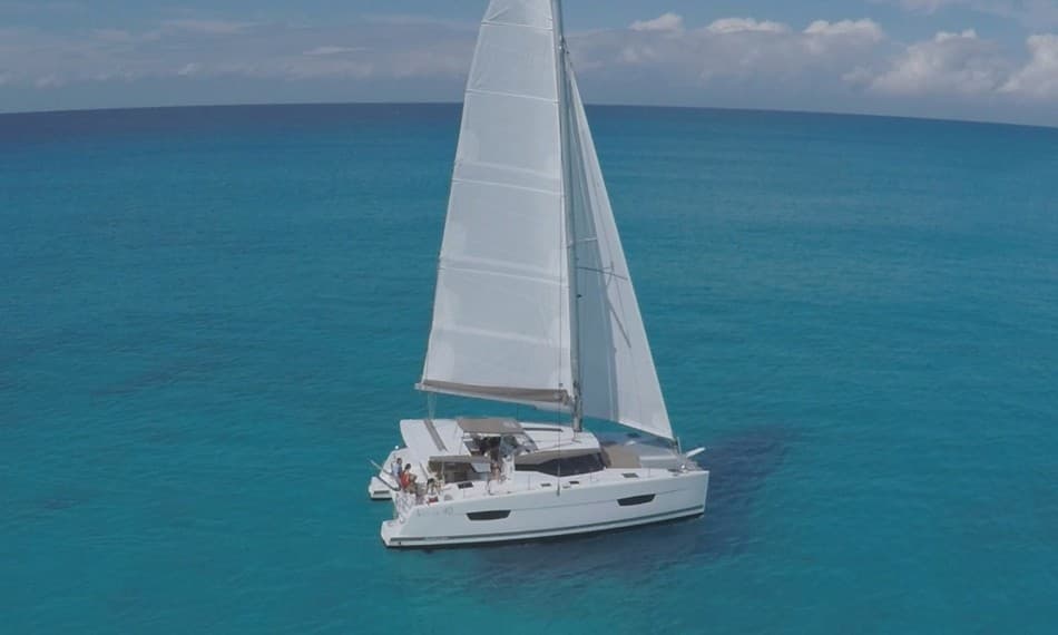Lucia 40