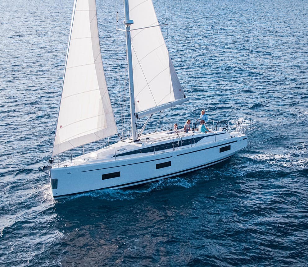 Bavaria C42