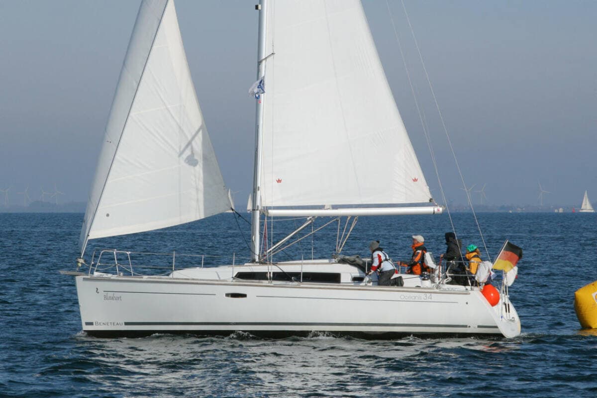 Oceanis 34