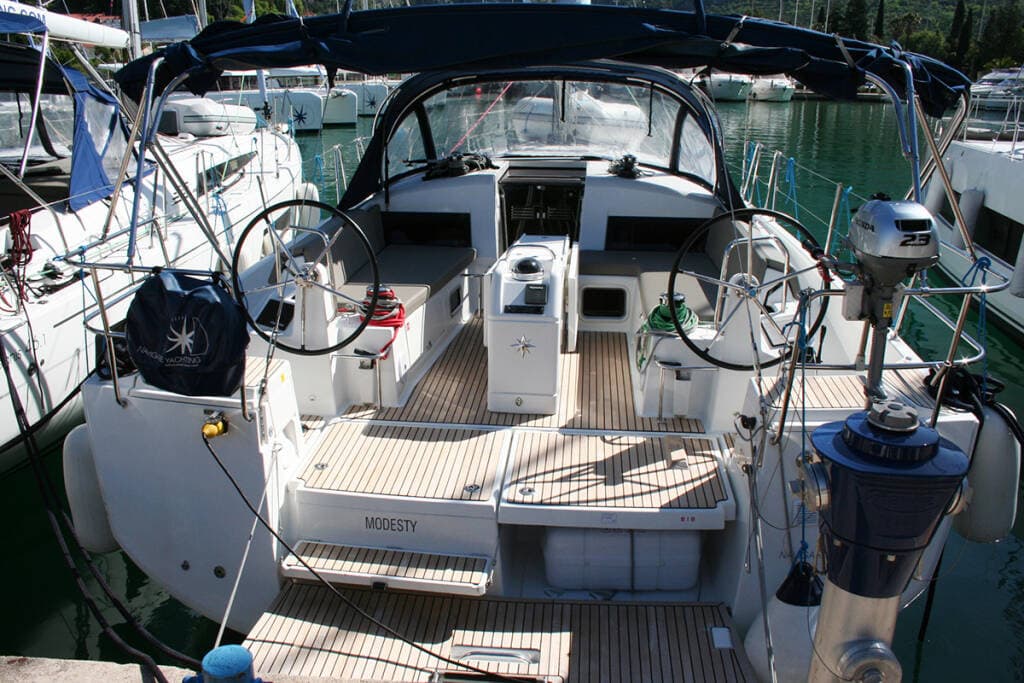 Sun Odyssey 440