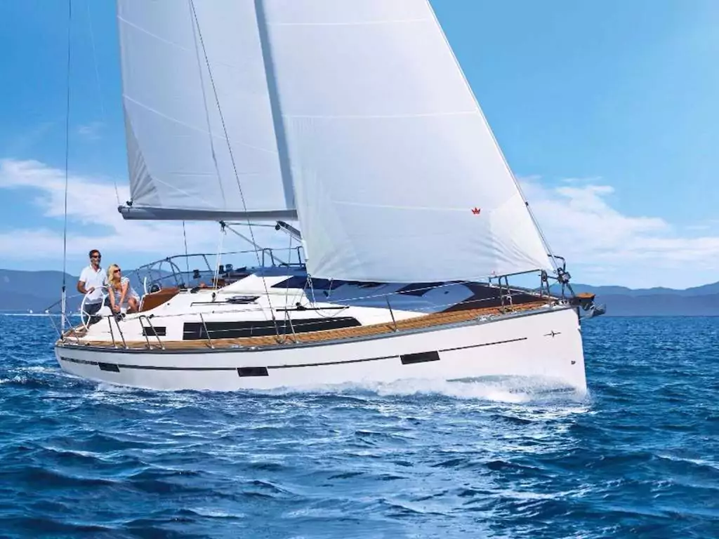 Bavaria 37