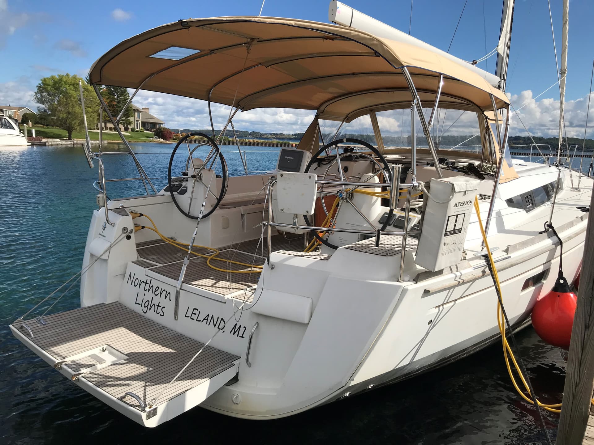 Jeanneau 469 (3 cabin)