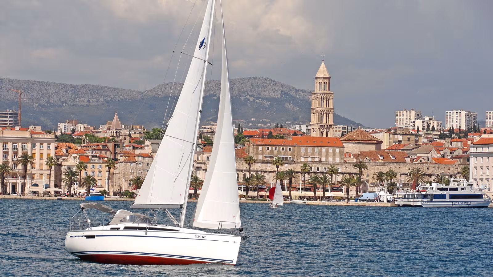 BAVARIA Cruiser 34 - Tonkica