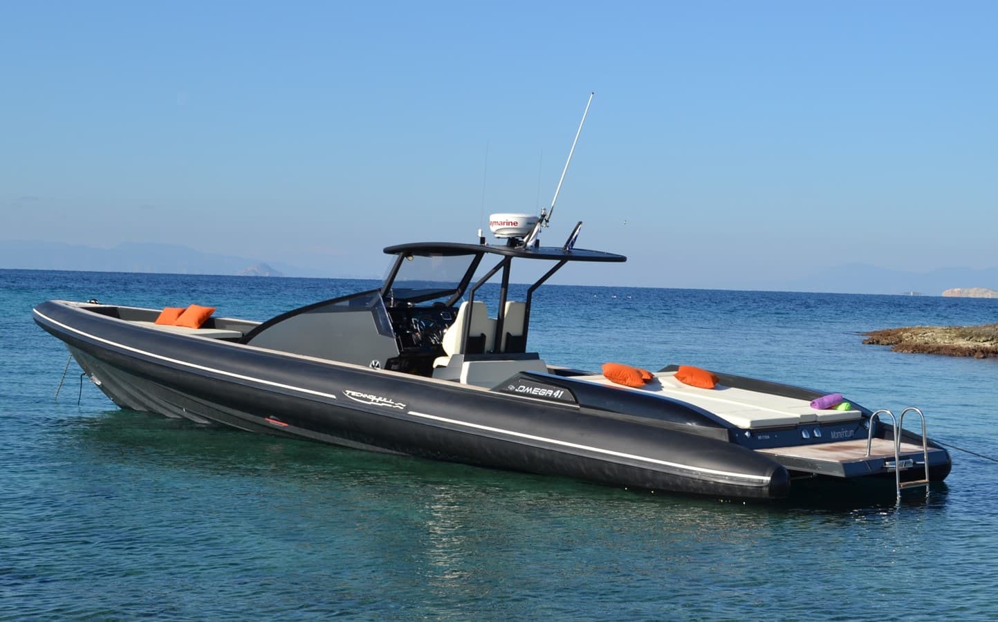 Ribmomentum Technohul Omega 41